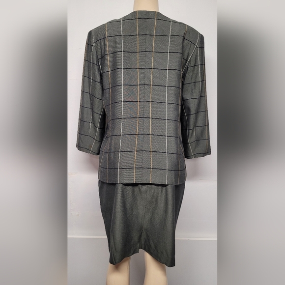 Le Suit Petite 14P Suit & Skirt Set - Picture 2 of 6